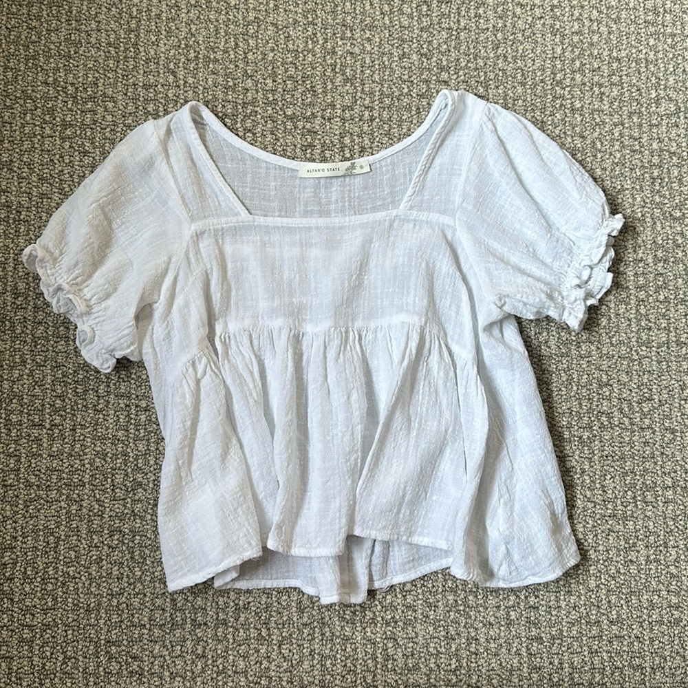 Altar’d state top